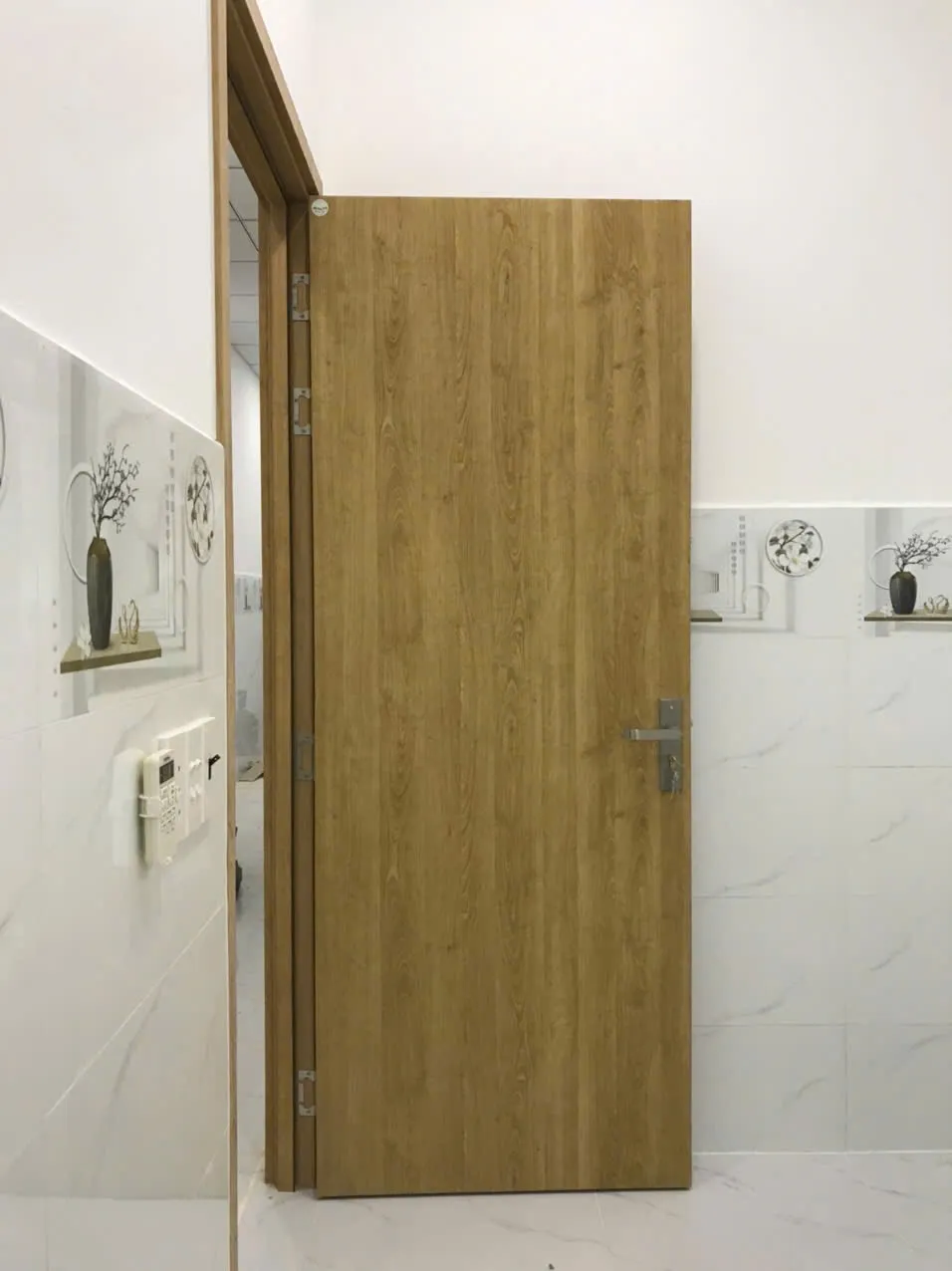 Giá cửa nhựa Composite tại Ninh Thuận