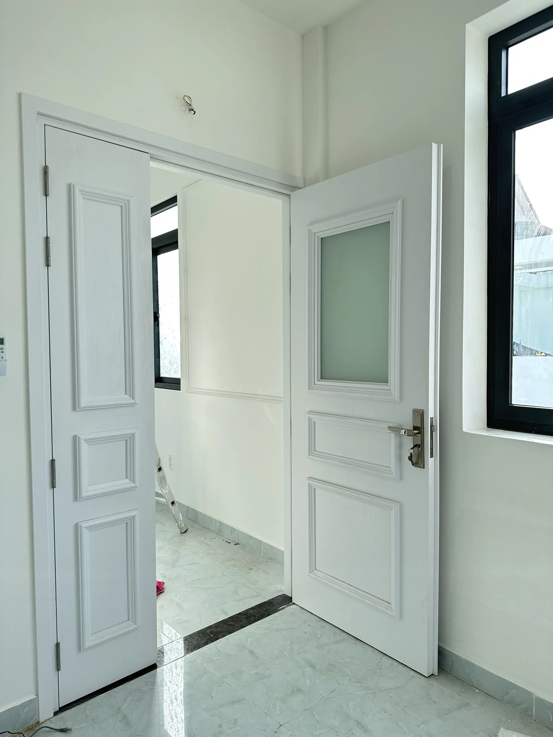 Giá cửa Composite tại Quận 9