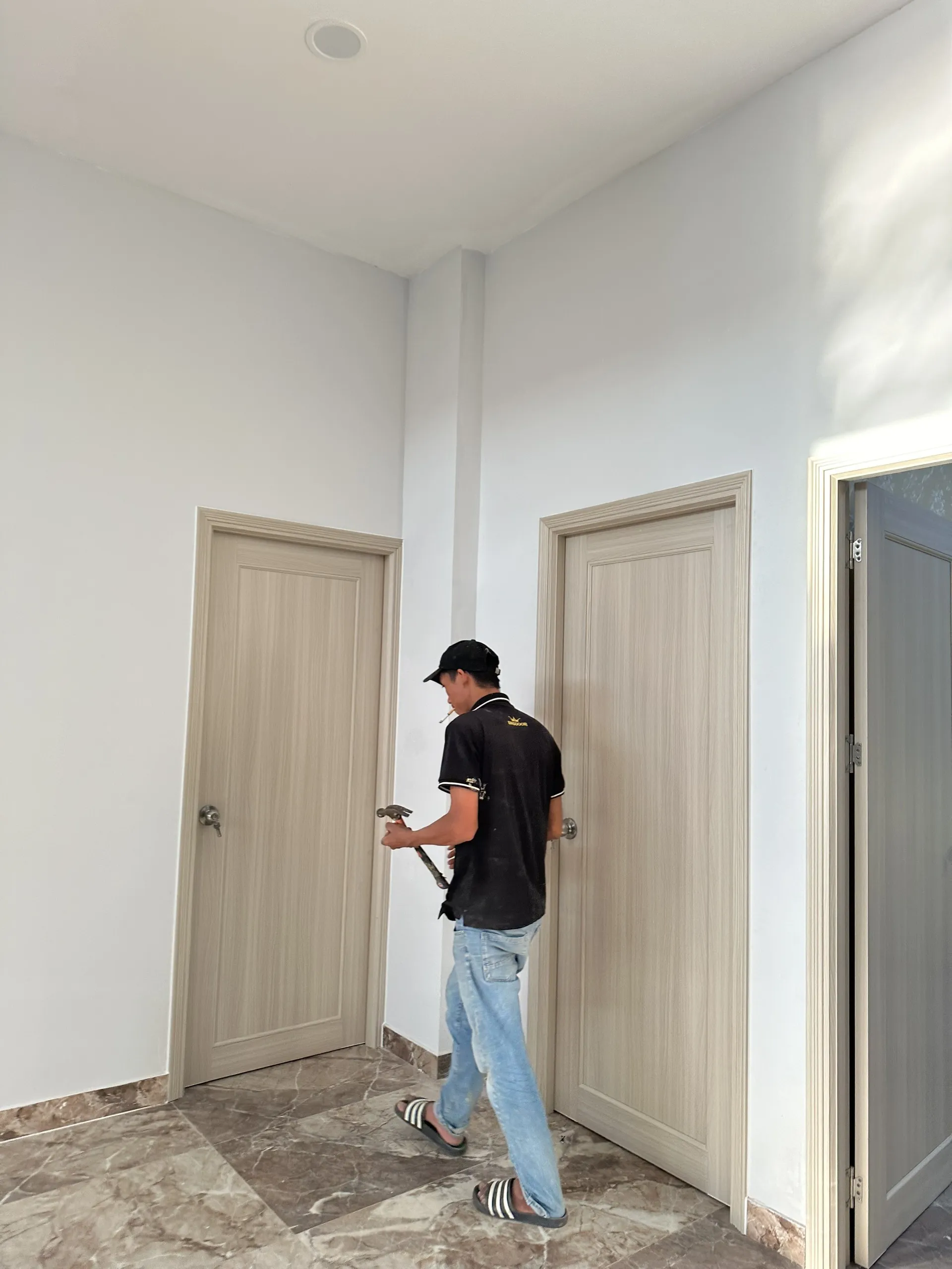 Giá cửa Đài Loan tại Quận 5