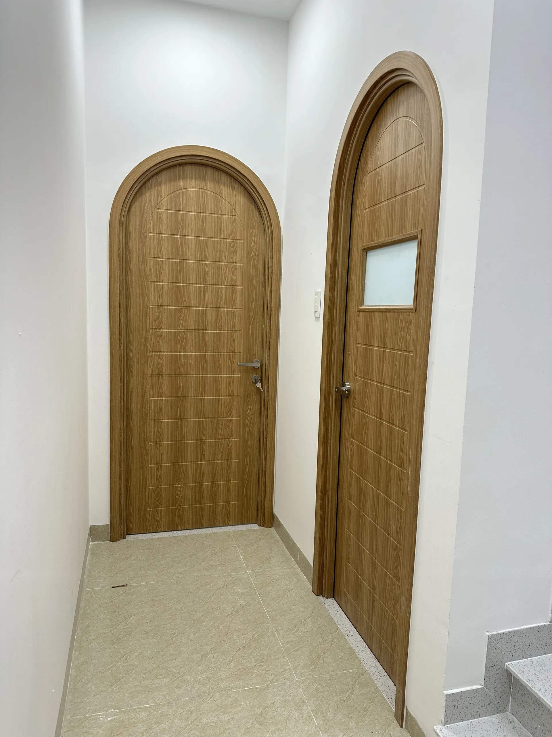 Giá cửa vòm Composite tại Gia Lai
