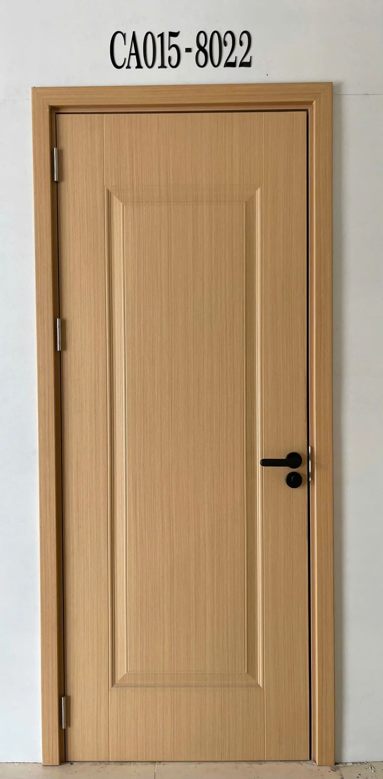 Cửa gỗ Carbon tại Bình Tân