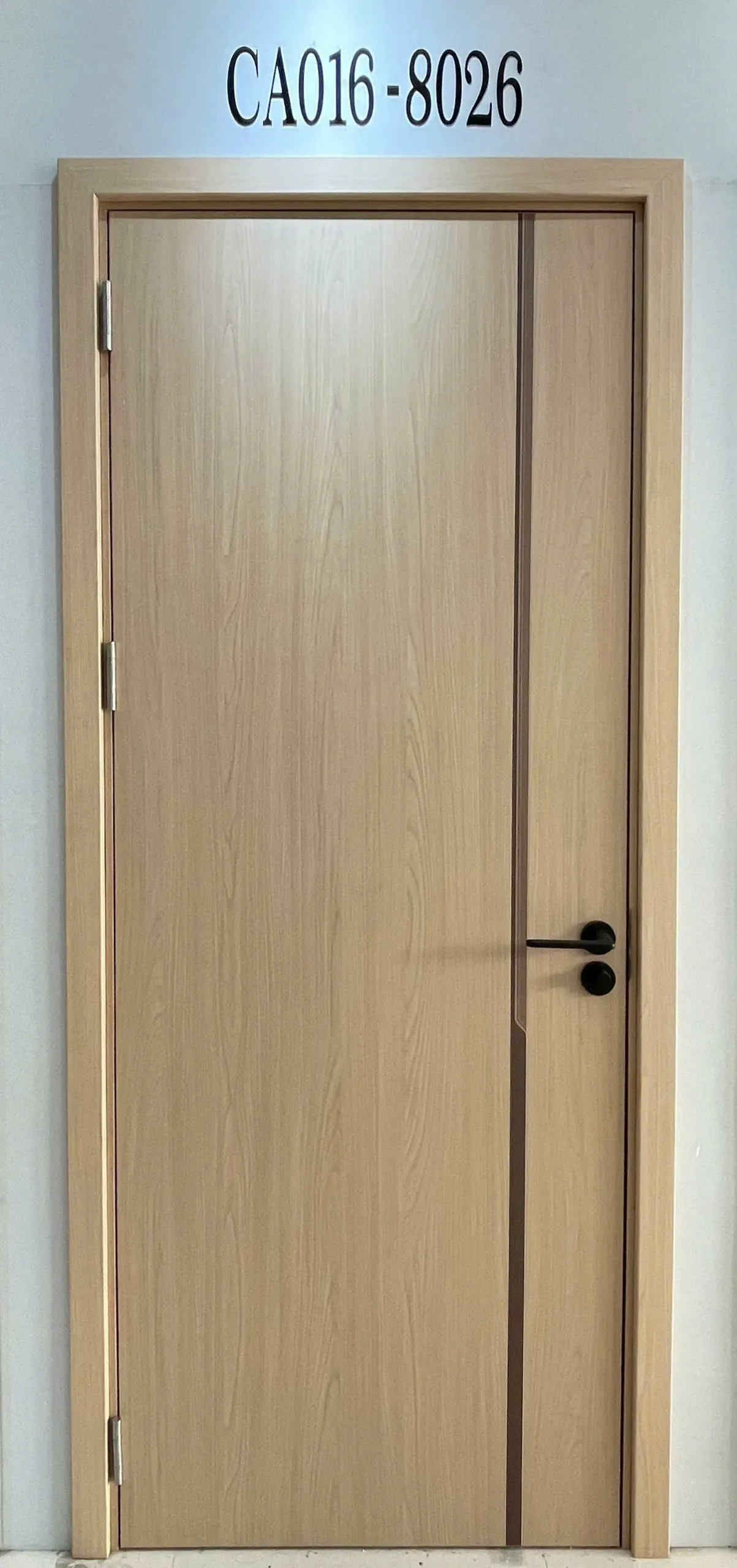 Cửa gỗ Carbon tại Bình Tân