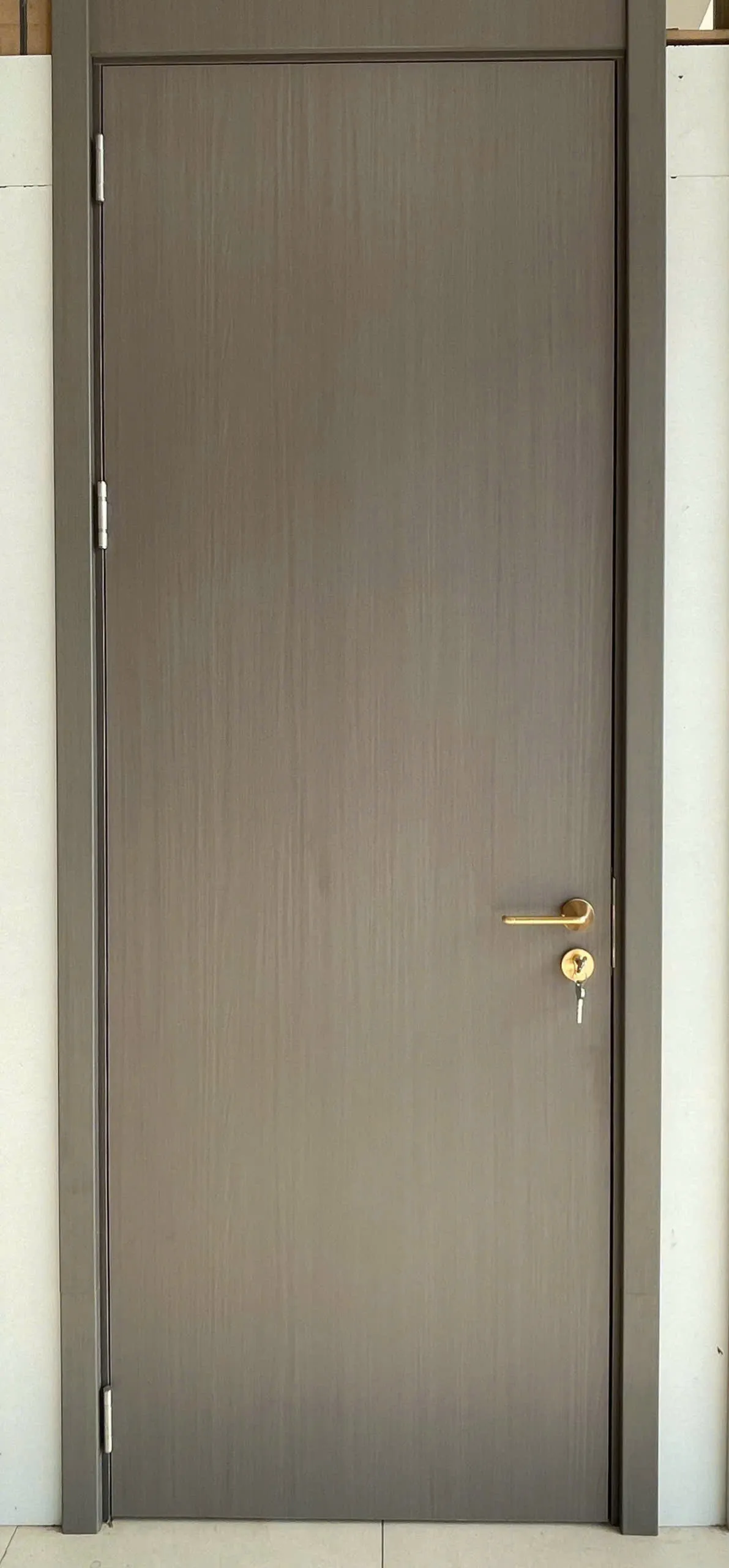 Cửa gỗ Carbon tại Bình Tân