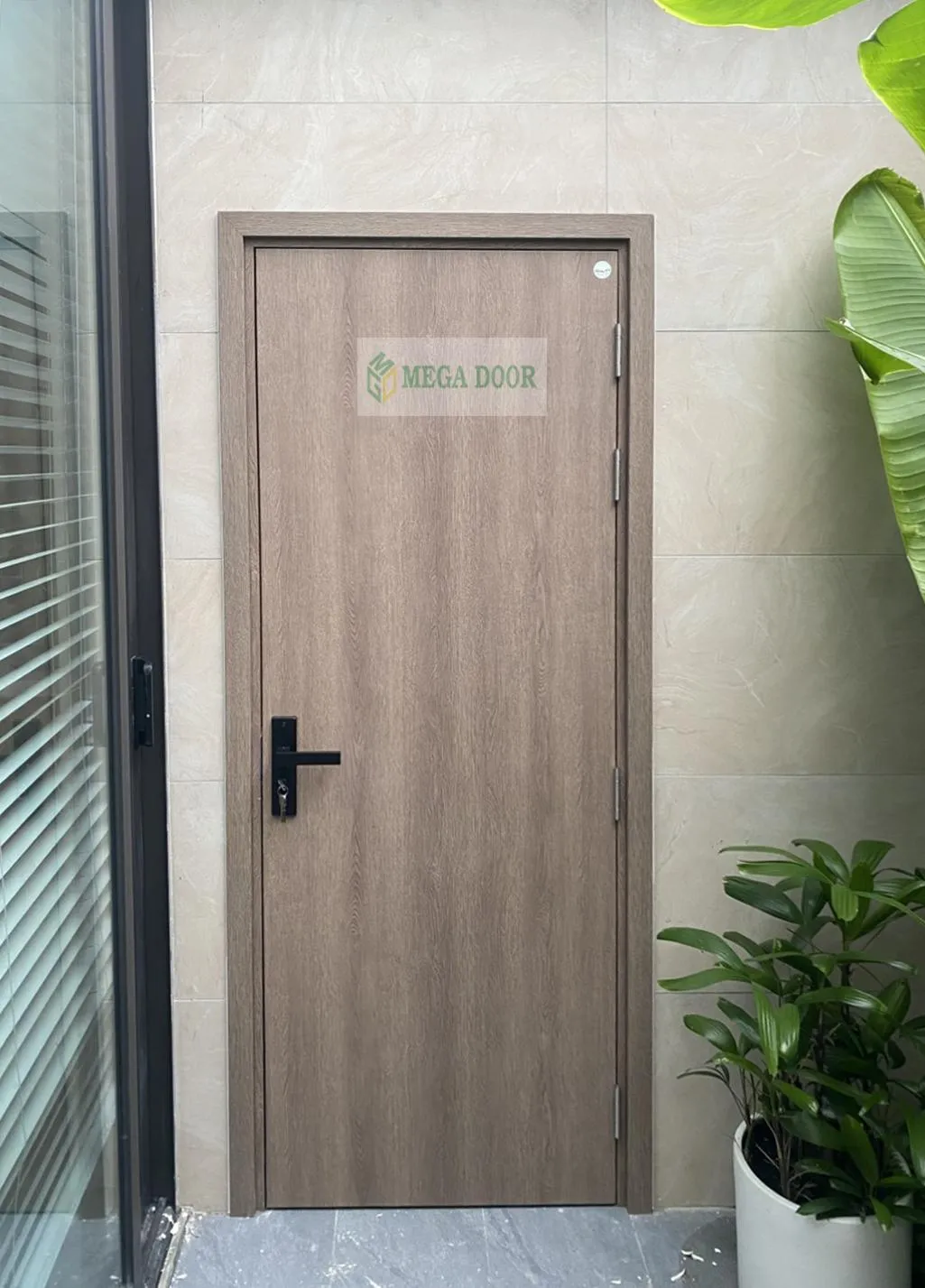 Báo giá cửa nhựa composite chính hãng giá tại xưởng
